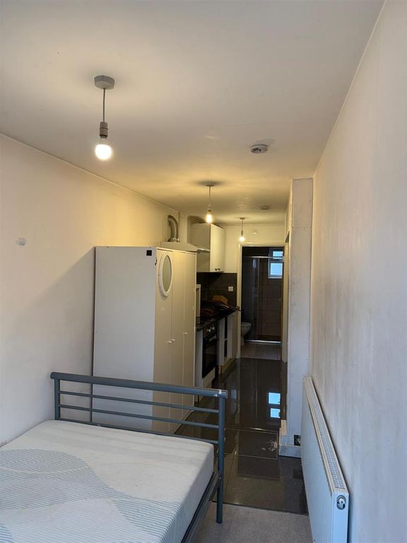 Property photo 1 of 4 1Bac6433-c994-4028-8654-4Ff8Eb57883B.Jpeg
