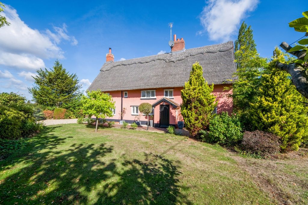 Property photo 1 of 37