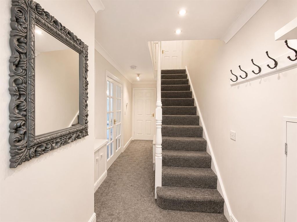 Property photo 2 of 18 10.Png