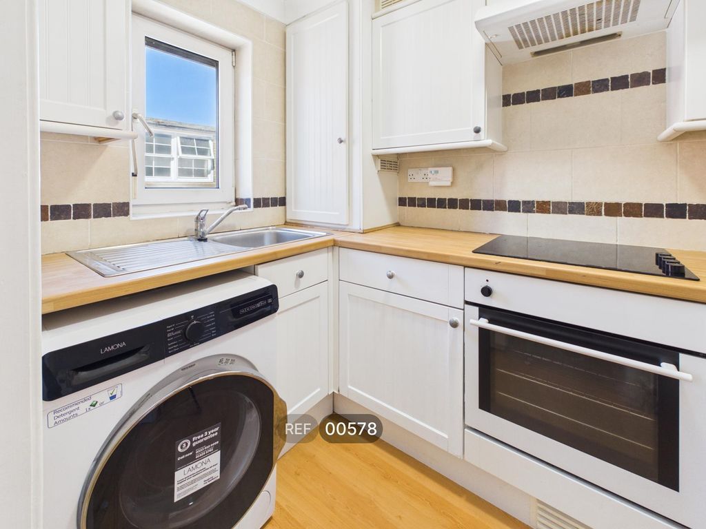 Property photo 1 of 16 Kitchen
