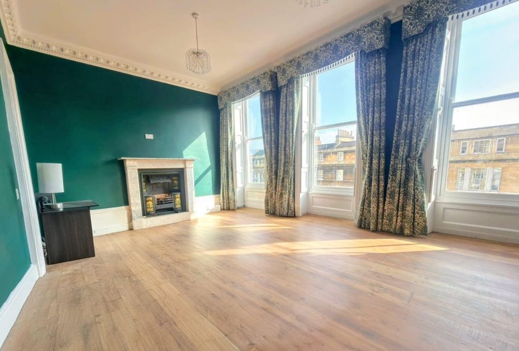 Property photo 3 of 10 Living Room