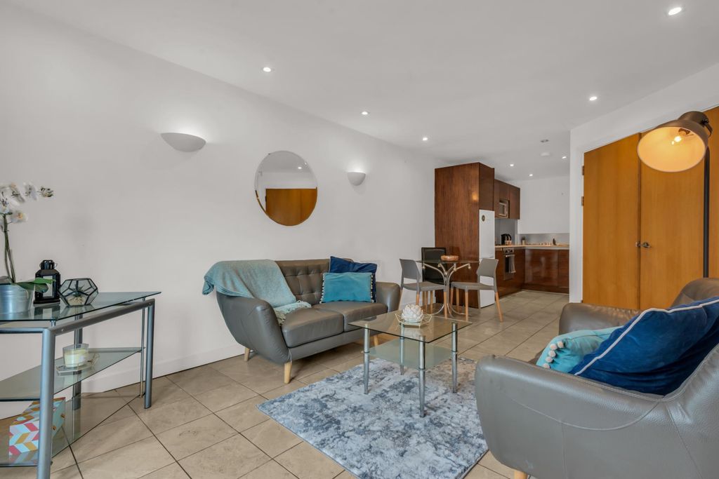 Property photo 1 of 8 Property Photo