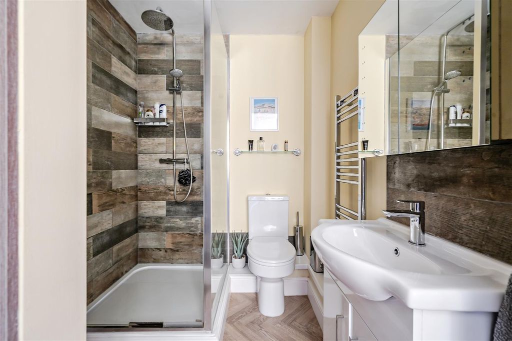 Property photo 3 of 18 1516349-3-6A9Fe4086Fb46.Jpg