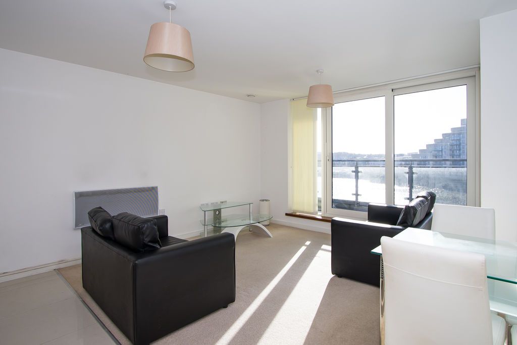 Property photo 2 of 13 Photo 1