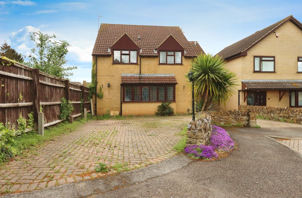 Property photo 2 of 20