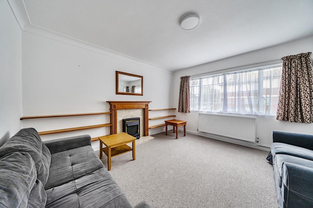 Property photo 3 of 20 Reception