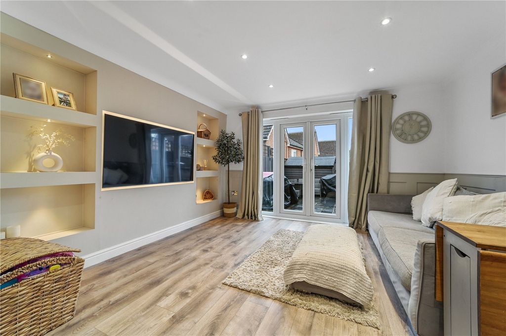 Property photo 2 of 20 Picture No. 10