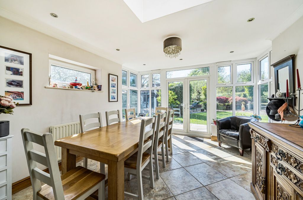 Property photo 3 of 22 1447445-9-69E8A97...