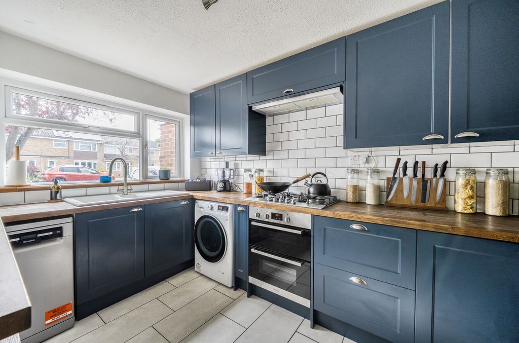 Property photo 2 of 12 14471831269E9Df6Eded8A