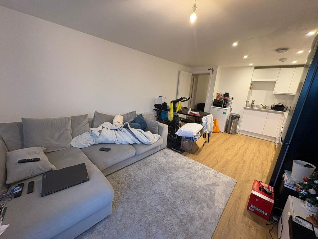 Property photo 2 of 5 6c1De5c5-Fedc-4c69-8A92-4699694912F3.Jpg