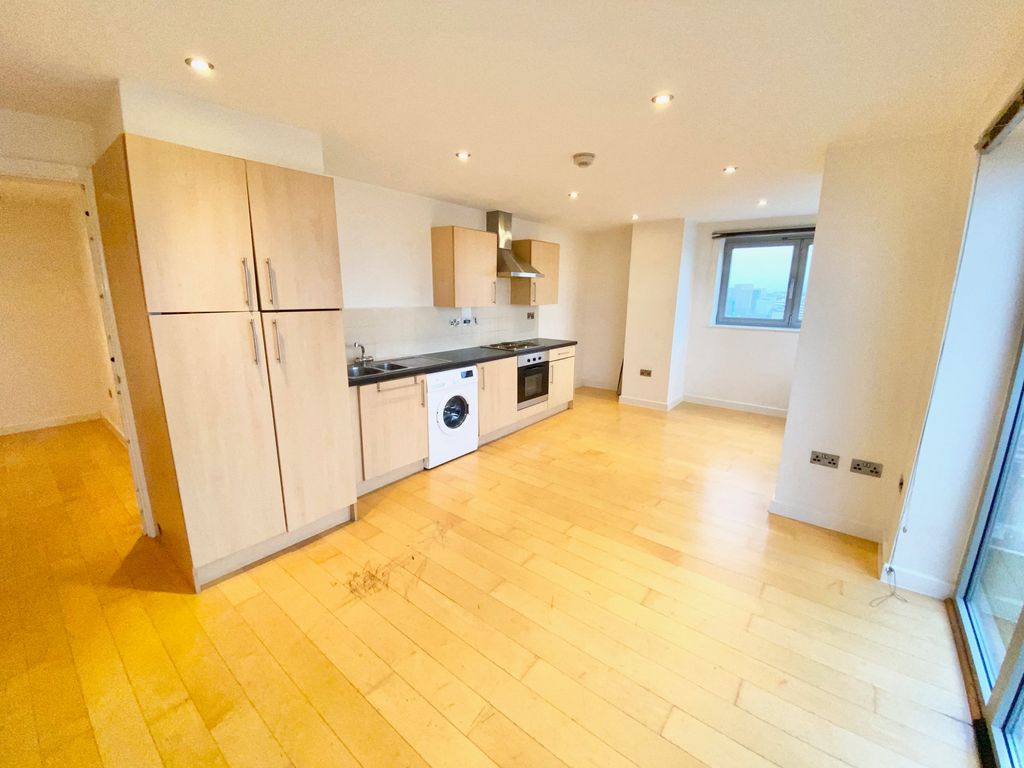 Property photo 3 of 6