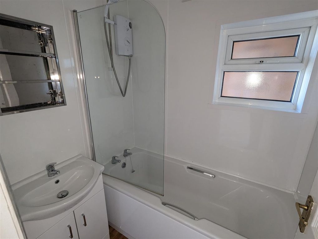 Additional image 6 of 2 bed flat to rentWhitecross Road, Hereford HR4