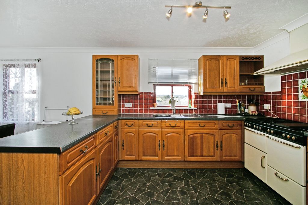 Property photo 3 of 15 Photography