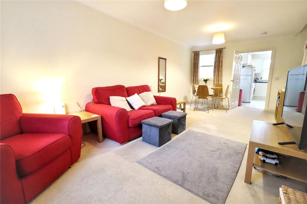 Property photo 3 of 15 Picture No. 04