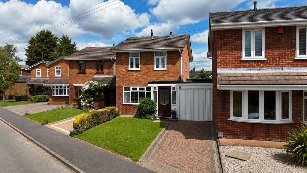 Property photo 1 of 47
