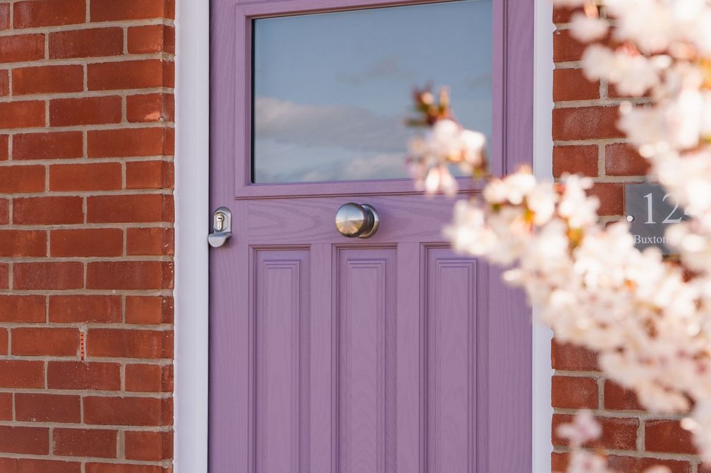 Property photo 2 of 34