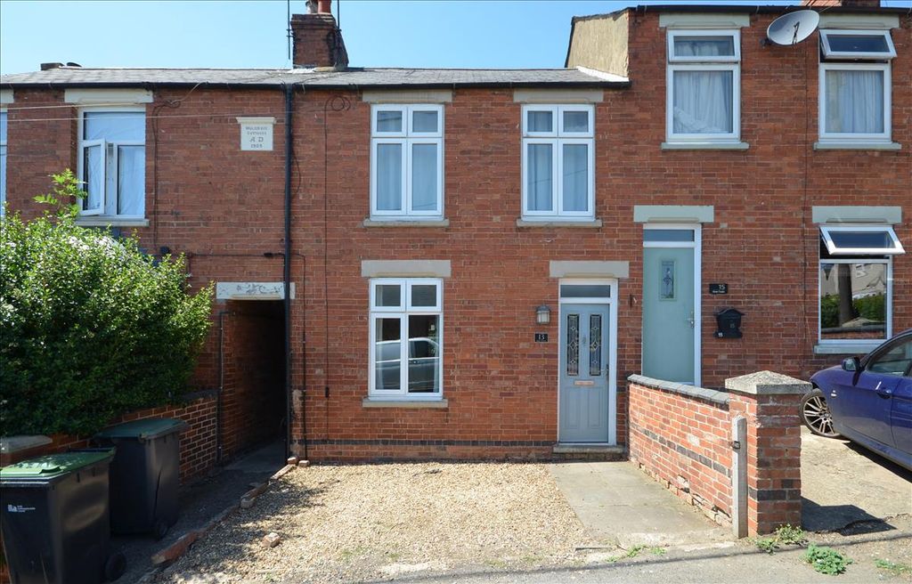 Property photo 1 of 9