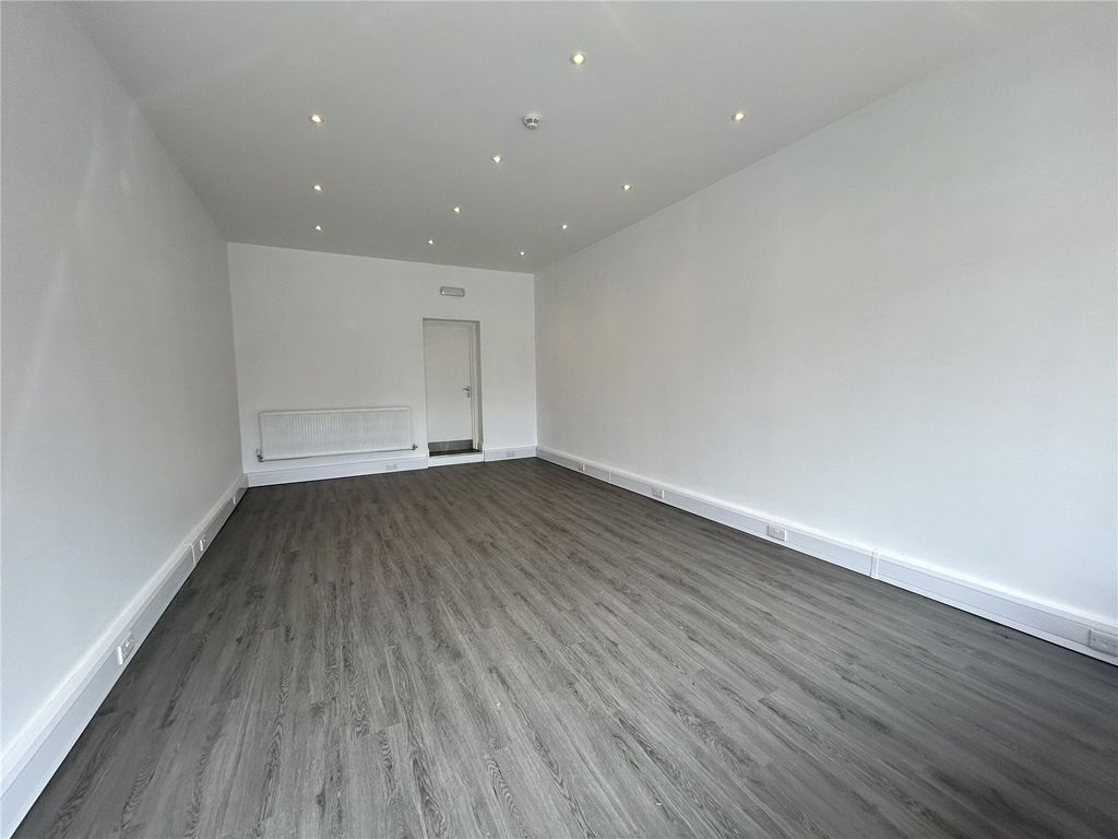Property photo 3 of 5 Picture No. 03