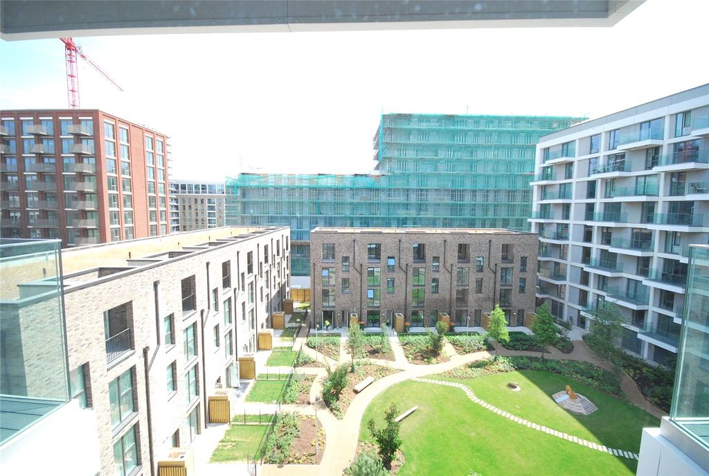 Property photo 3 of 8