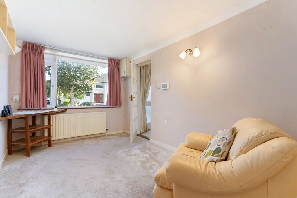 Property photo 3 of 13 Picture No. 16