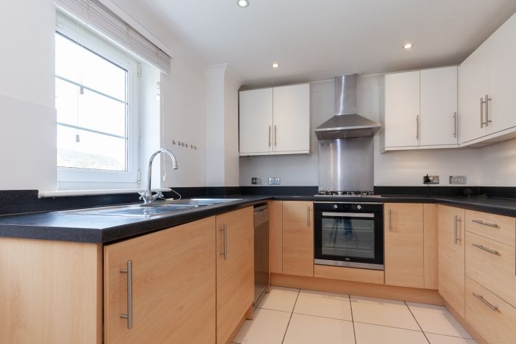 Property photo 1 of 8 248903