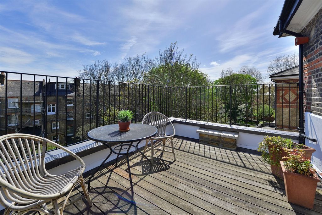 Property photo 2 of 7 Picture No. 03