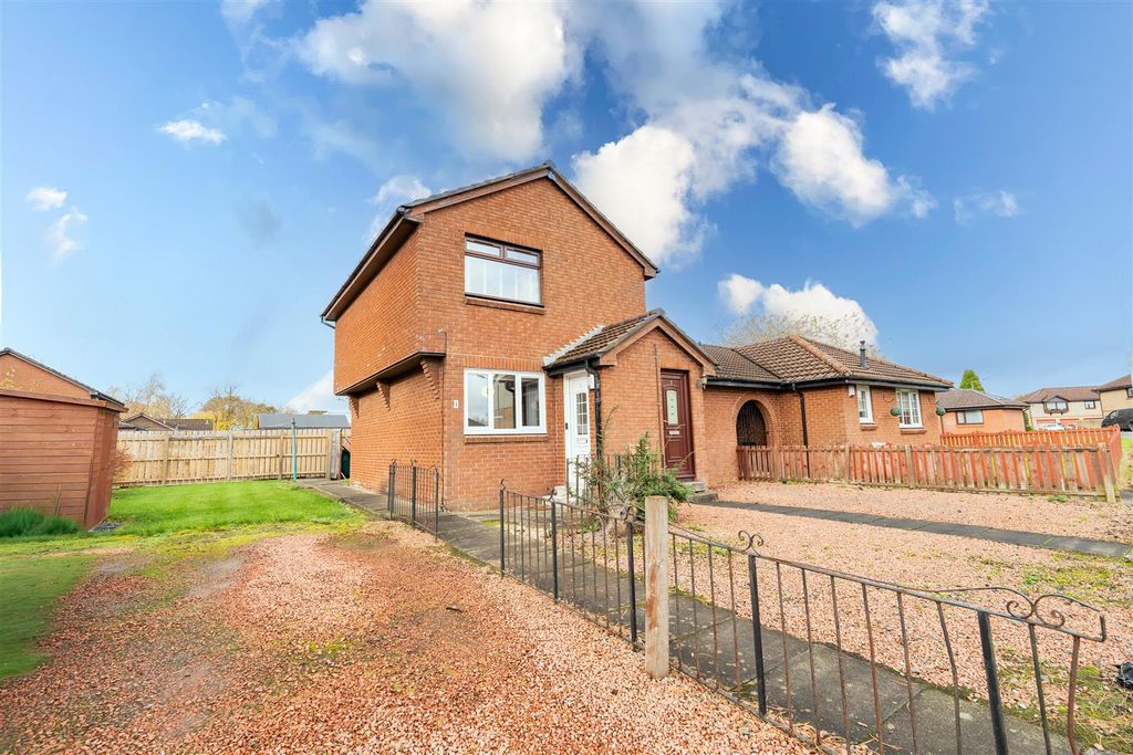 Property photo 2 of 15 External.Front.2.Jpg