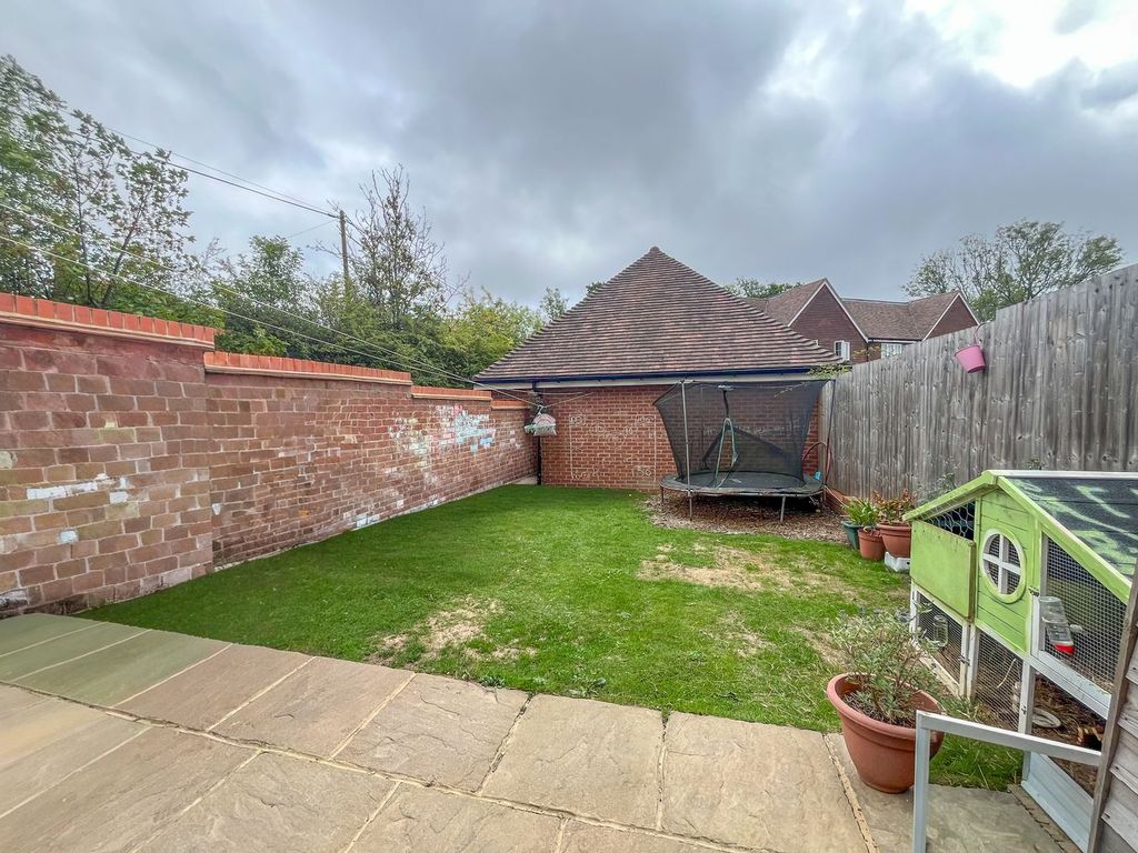 Property photo 3 of 13