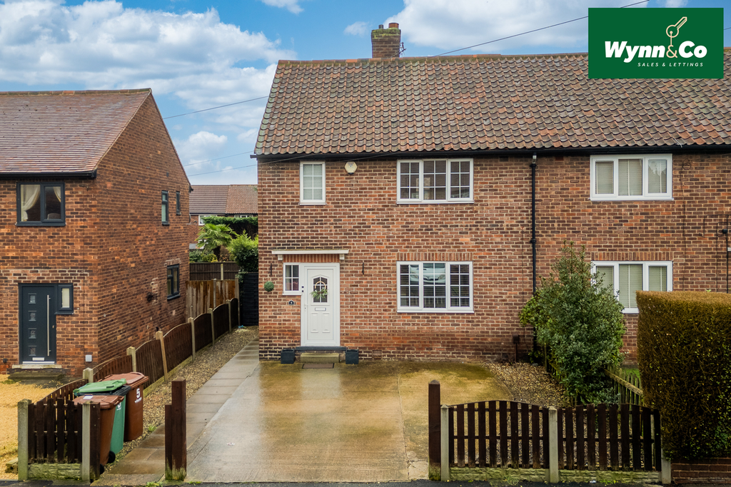 Property photo 1 of 24 Front (Exterior)