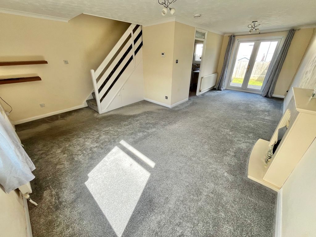 Property photo 3 of 21