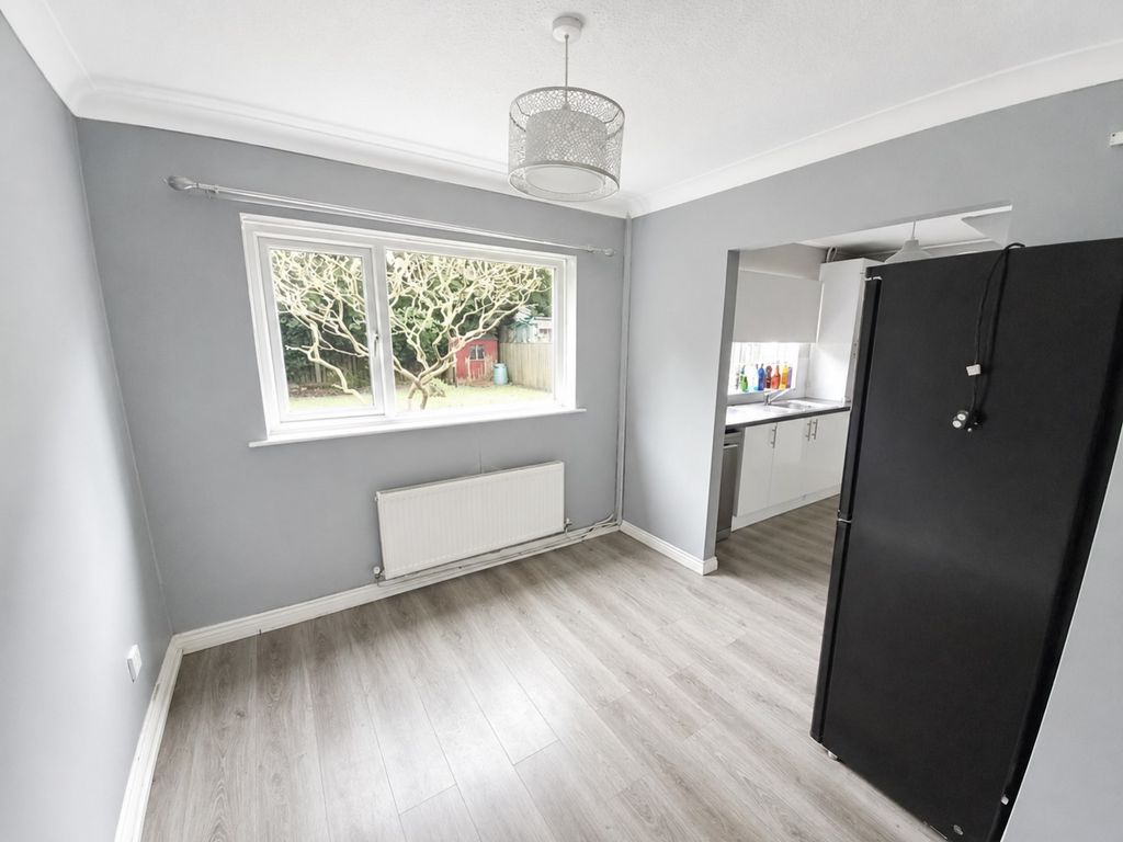 Property photo 3 of 13 Dining Room
