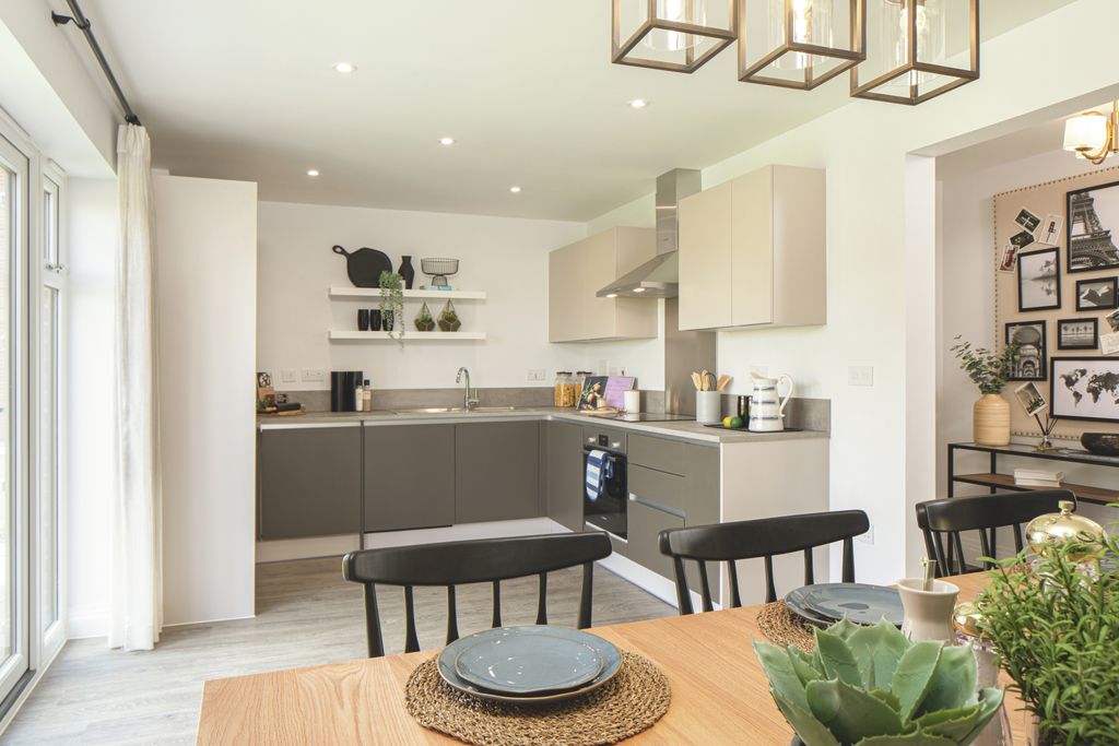 Property photo 3 of 7 Furzefield (Mowbray Village), Horsham