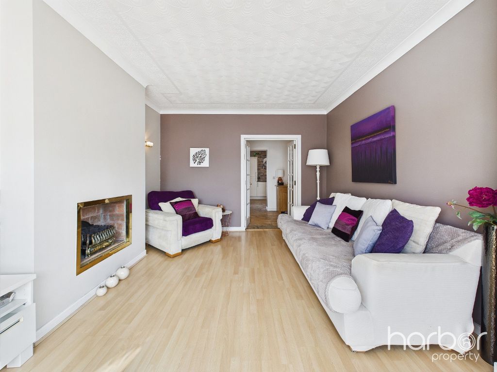 Property photo 2 of 26 3728915