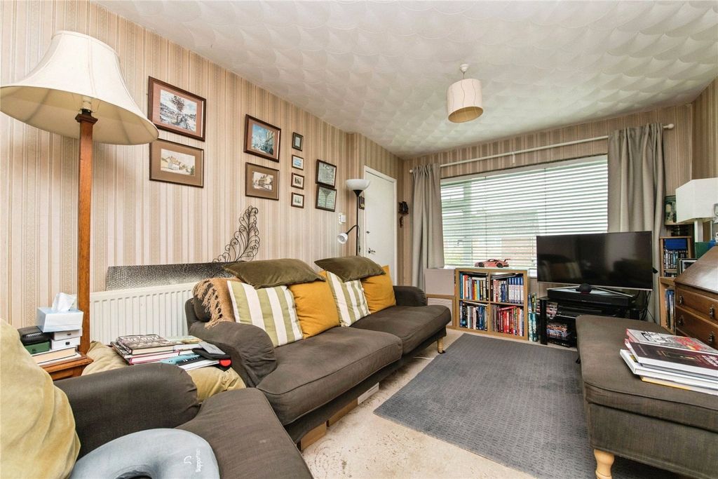 Property photo 3 of 11 Picture No. 16