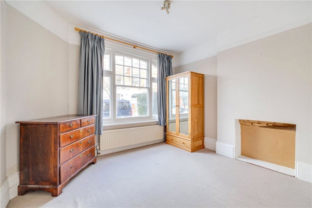 Property photo 3 of 12 Picture No. 06