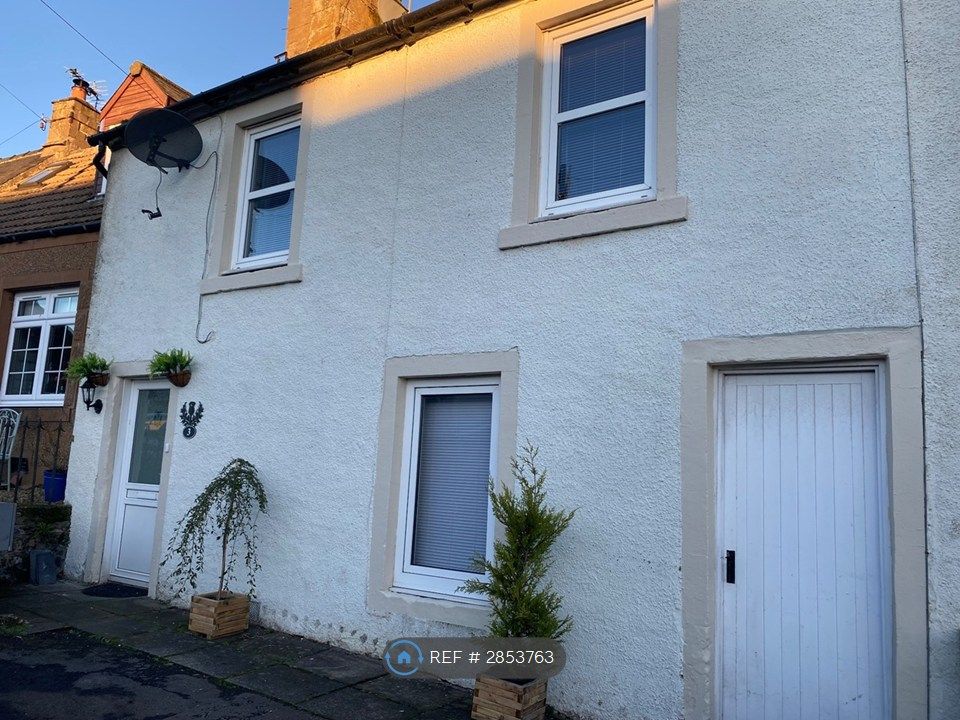 Property photo 2 of 11