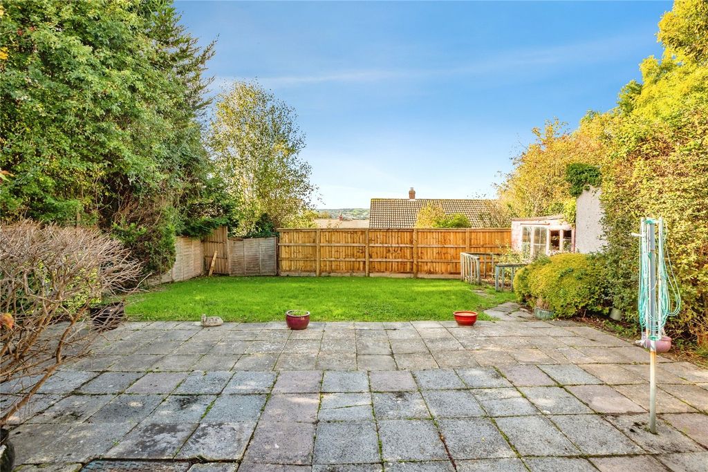 Property photo 2 of 22 Picture No. 10