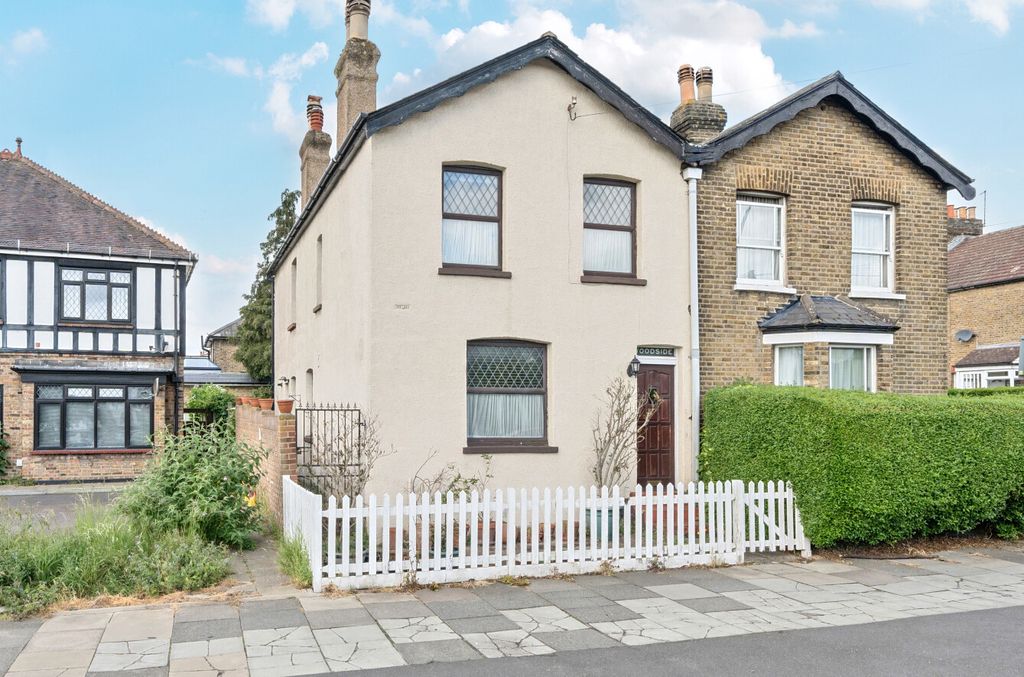 Property photo 1 of 17 1299016-2-6836d94...