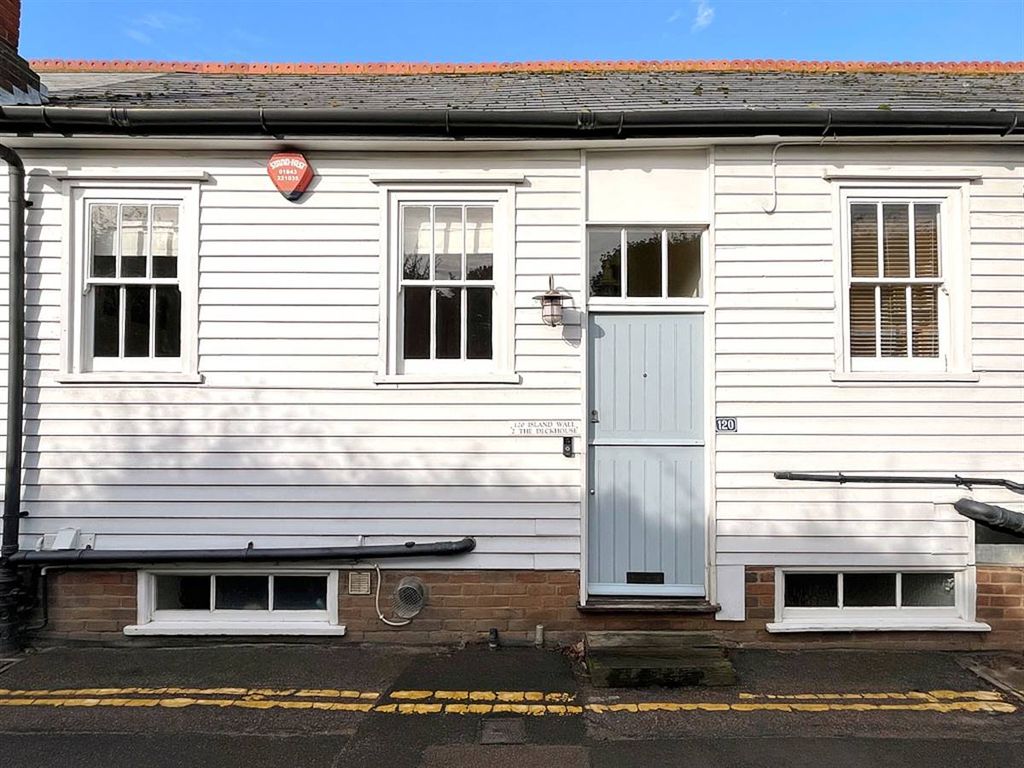 Property photo 1 of 32