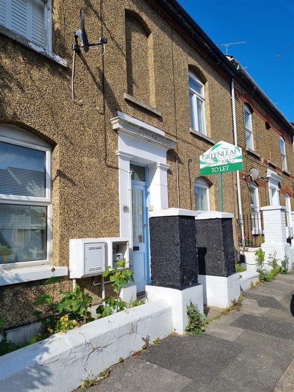 Property photo 1 of 6