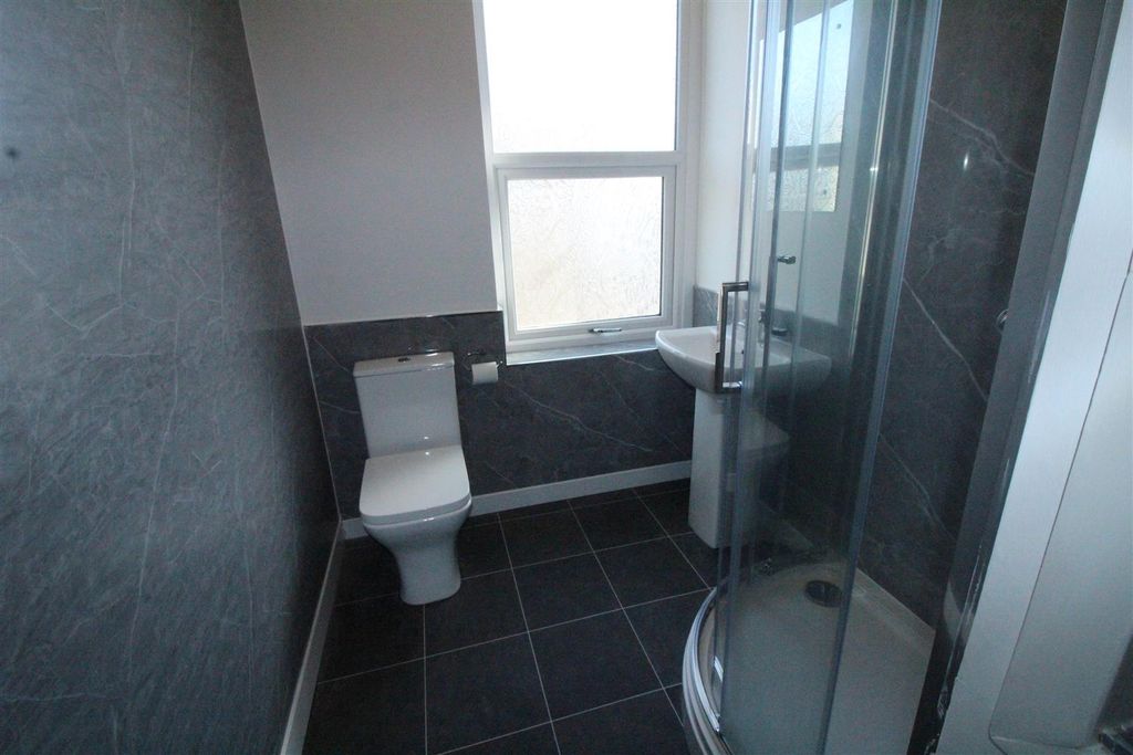 Property photo 3 of 6 Img_1205.Jpg