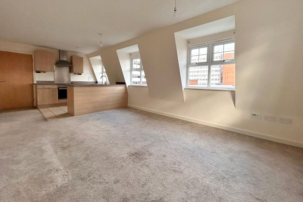 Property photo 2 of 10 Picture No. 19