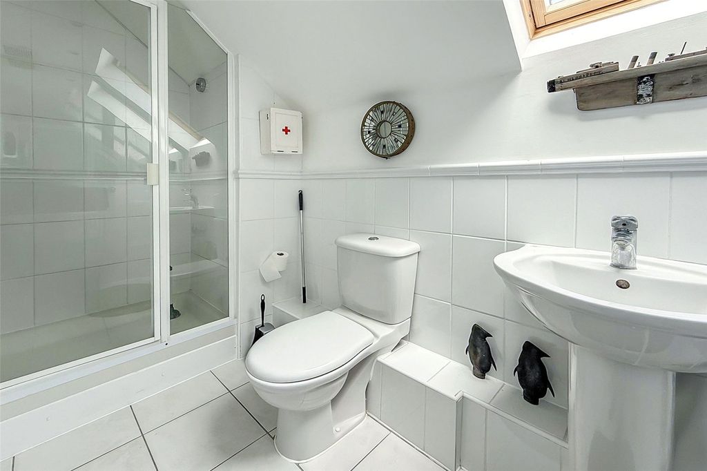 Additional image 12 of 3 bed semi-detached house for salePier Road, Littlehampton, West Sussex BN17