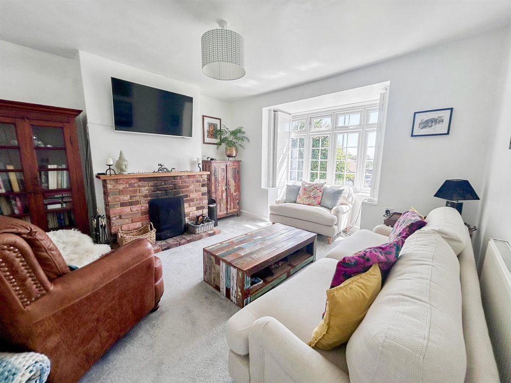 Property photo 3 of 19 2-16222A8d-6537-44d5-99Db-961c371E366B.Jpg