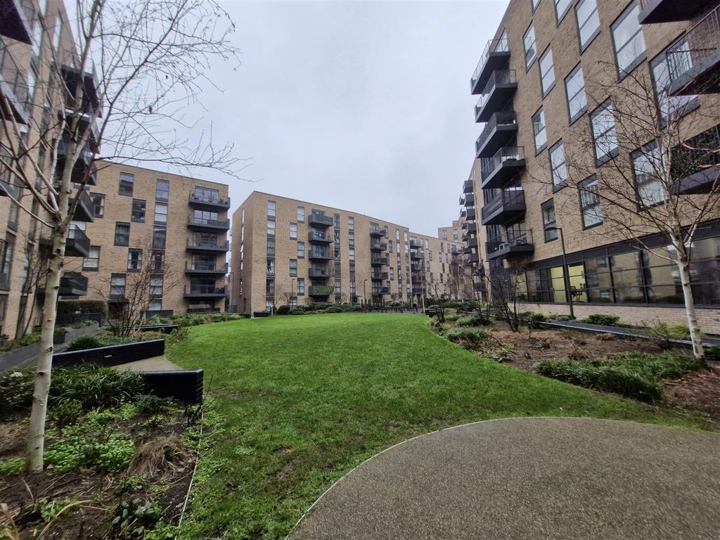 Property photo 2 of 14 2.Jpg