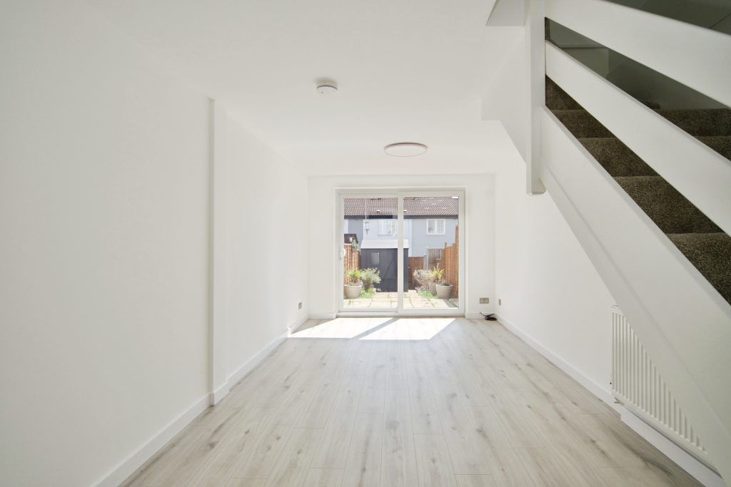 Property photo 3 of 23