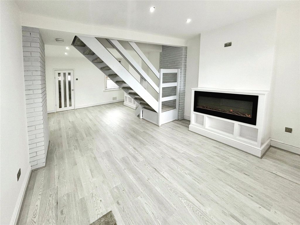 Property photo 1 of 19 Open Plan