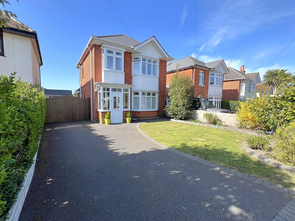 Property photo 1 of 29