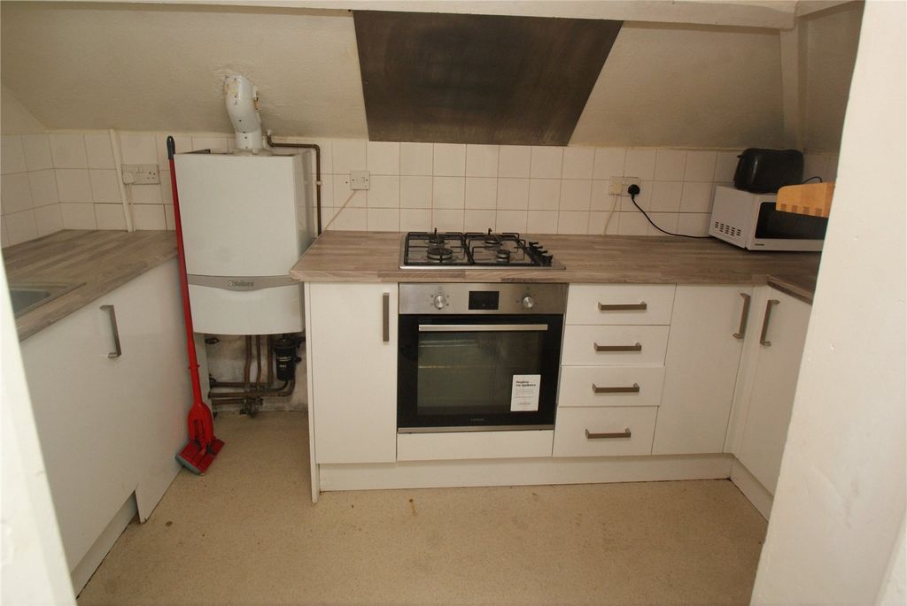 Property photo 1 of 4 Picture No. 09