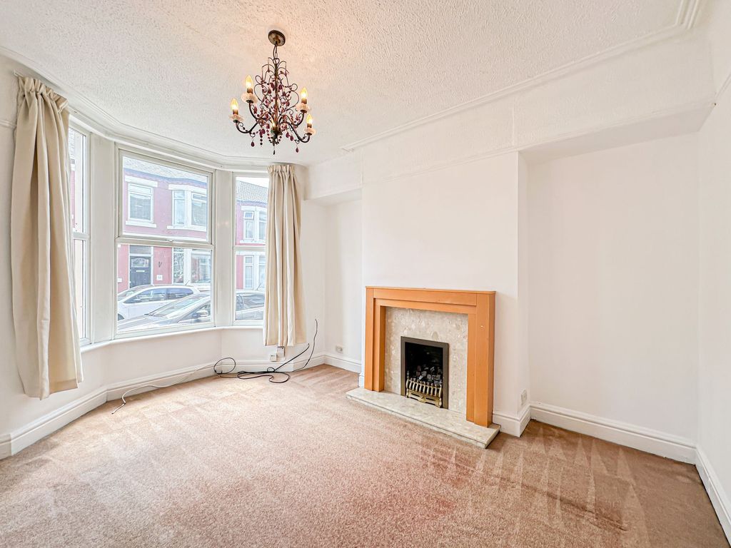 Property photo 3 of 19 Photo 1